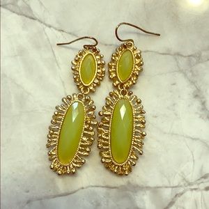 Fun earrings in gold and green